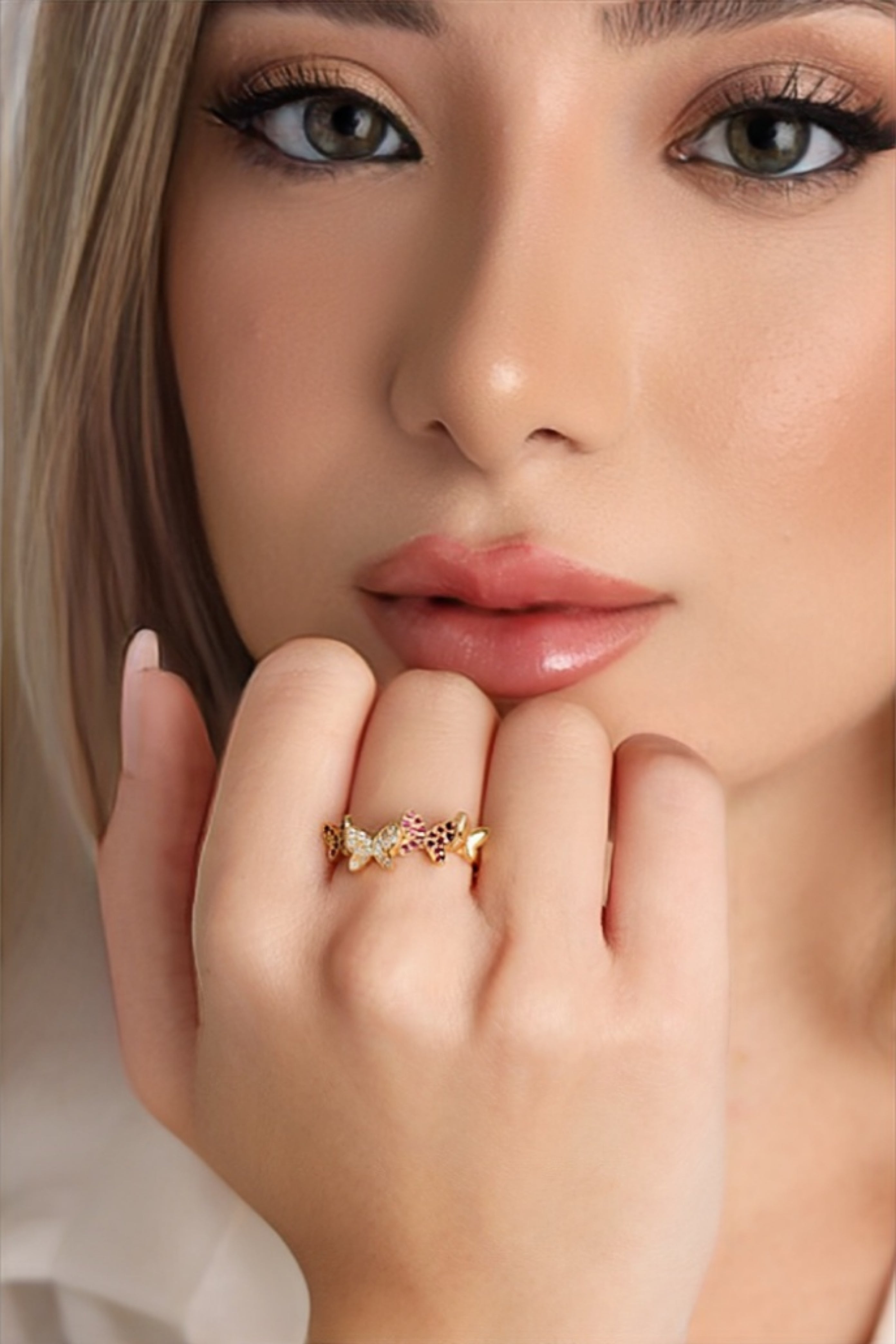 18K gold butterfly ring